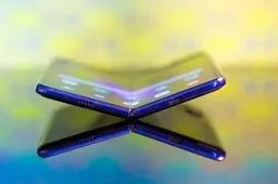 Samsung Galaxy Z Flip rumored to go on sale in February for $1,400