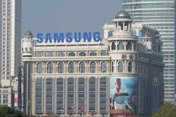 Samsung To Miss Its 350 Million Smartphone Shipment Target