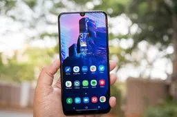 Certain Samsung Galaxy A Series, M Series Handsets Reportedly Facing Peculiar Auto Restart Issue
