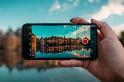 Master Smartphone Videography with This Simple Trick