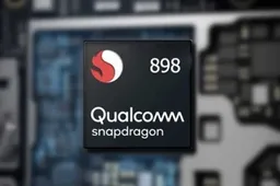 Snapdragon 898 GPU running score -lags behind Exynos 2200 & Bionic A15
