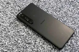 Sony Xperia 1 IV gets 3C certification: will not have a charger in the box