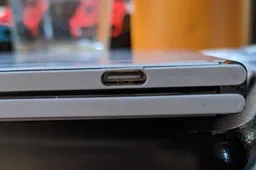 Surface Duo is cracking due to very thin plastic near the USB-C port