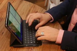 Samsung announces the Galaxy Tab S4 10.5 with native Dex support, S pen and More