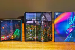 TCL Unveils the World’s First Tri-Foldable Phone
