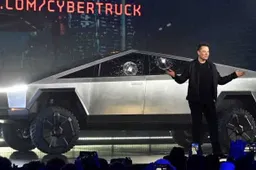 Tesla shares plummeted 12%, lost over $100 billion in market value