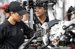 Former Tesla Employees Find New Jobs At Other Tech Companies With No Effort