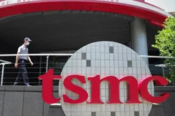TSMC Shares Decline by 3.3% as Revenue Outlook Revised Downward