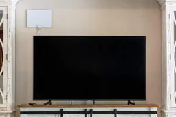 Unlock Free TV: How a Smart Antenna Transforms Your Viewing Experience