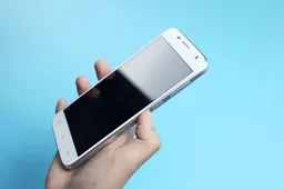 Uhans A101 - first pictures and specifications