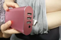 Remember the Elephone AnyCharger adapter? It's back, and this time it's real!