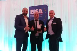 NOA N10 Wins the EISA Best Buy Smartphone Award 2018-2019