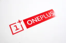 OnePlus updates OxygenOS to version 3.2.2