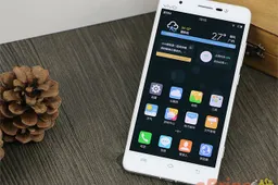 Vivo Xshot goes on sale today, unboxing photos