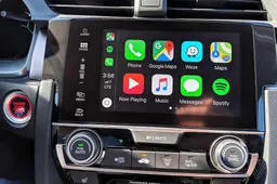 Google Maps vs. Waze on CarPlay: Which Is the Ultimate Navigation App?