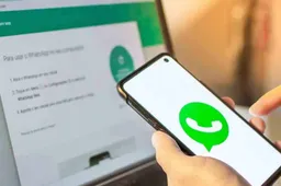 WhatsApp Web Beta Introduces a Screen Lock Feature to Boost Privacy