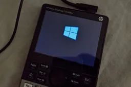 Windows 10 on a calculator: it's possible and here's how!