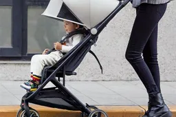 Xiaomi foldable baby Stroller released for 699 Yuan ($101)