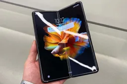 Xiaomi Mi MIX Fold survives a vigorous 400,000 times bending test - can last for 10 years