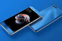 Lightning phone sales are here from the Lightinthebox e-shop