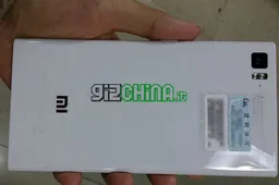 Hands on on photos with the white Xiaomi Mi3