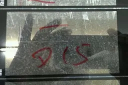 Purported Xiaomi Mi3 screen leaked, hints at angular design