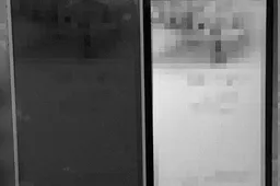 Alleged Xiaomi Mi4 screen compared to Mi3