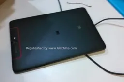 7-inch 3G Xiaomi tablet shows up in the flesh!