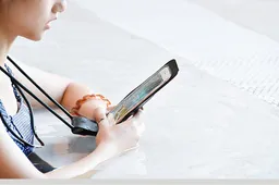 Xiaomi Releases A Waterproof Phone Case For 6-inch Devices & Below