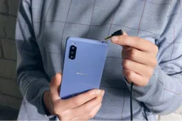 Sony Xperia 10 III is announced as a compact 5G smartphone