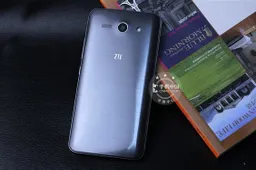 ZTE Grand S II LTE rumoured to cost just $273 at launch with Oppo Find 7a rivalling hardware!