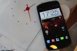 ZTE N986 dual-sim phone looks like a 5-inch Nexus 4