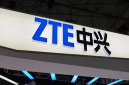 Two senators want to investigate if ZTE once again failed to comply U.S. sanctions
