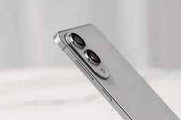 How Samsung Made the Galaxy S25 Edge So Thin and Lightweight