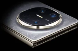 Huawei Reclaims Top Spot in China as iPhone Shipments Surge in Q1 2026