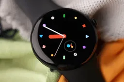 Google’s Pixel Watch 4 Packs a New Chip and Up to 72 Hours of Battery