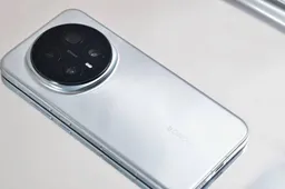 Honor Magic 9 Series Goes All-In on Flat Screens