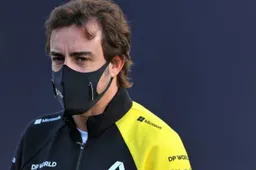 Alonso kiest F1-favoriet: "Hij verbaast me ieder weekend"