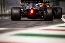 Pakt Hamilton zege in Sochi? "Red Bull kon McLaren niet eens inhalen"