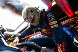 Jordan denounces Verstappen/Russell row: 'It shouldn't be happening'