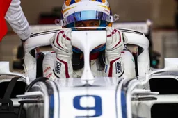 Nieuwe achtervleugel Sauber schuldig aan crash Ericsson