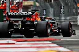 Verstappen zorgt voor primeur: Red Bull voor het eerst weer aan kop in WK