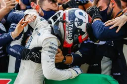 Gasly moved by Hamilton's words: 'I look up to him'.