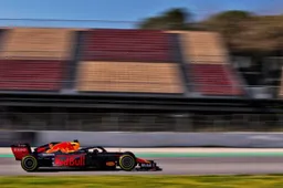 Snelle tijden van concurrentie laat Verstappen koud