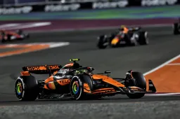 F1 LIVE | Imponeert Ferrari of McLaren tijdens VT1 in Abu Dhabi?