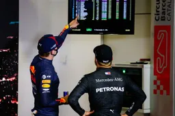 Stand WK voor coureurs: Verstappen vergroot gat met Bottas