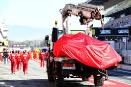 Crash Vettel zorgt er voor dat Ferrari komende uren niet in actie kan komen