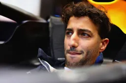 Had Ricciardo in Australië geen gridstraf moeten krijgen?