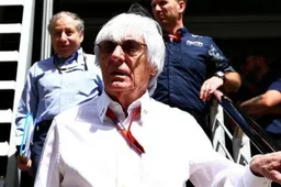 Ecclestone: "Max Verstappen kan voorlopig niet naar Mercedes of Ferrari"