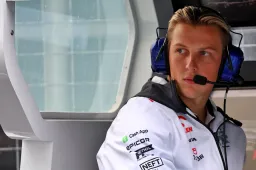 F1 Today | Lawson's F1 arrival and Mercedes not satisfied with performance